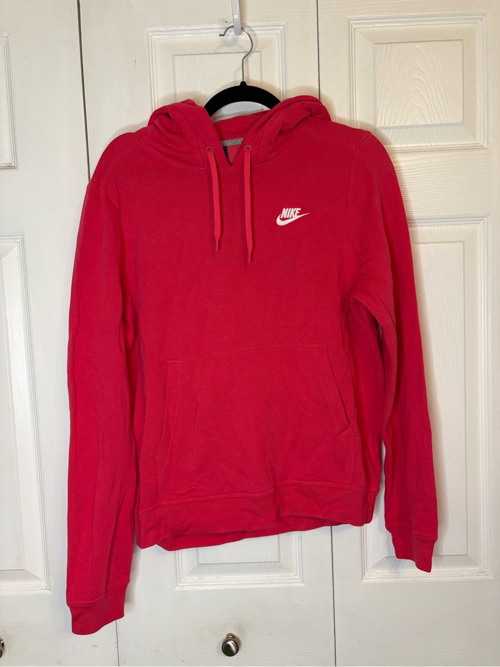 Nike Women’s Hot Pink Hoodie Sweatshirt Medium NWT Midweight
